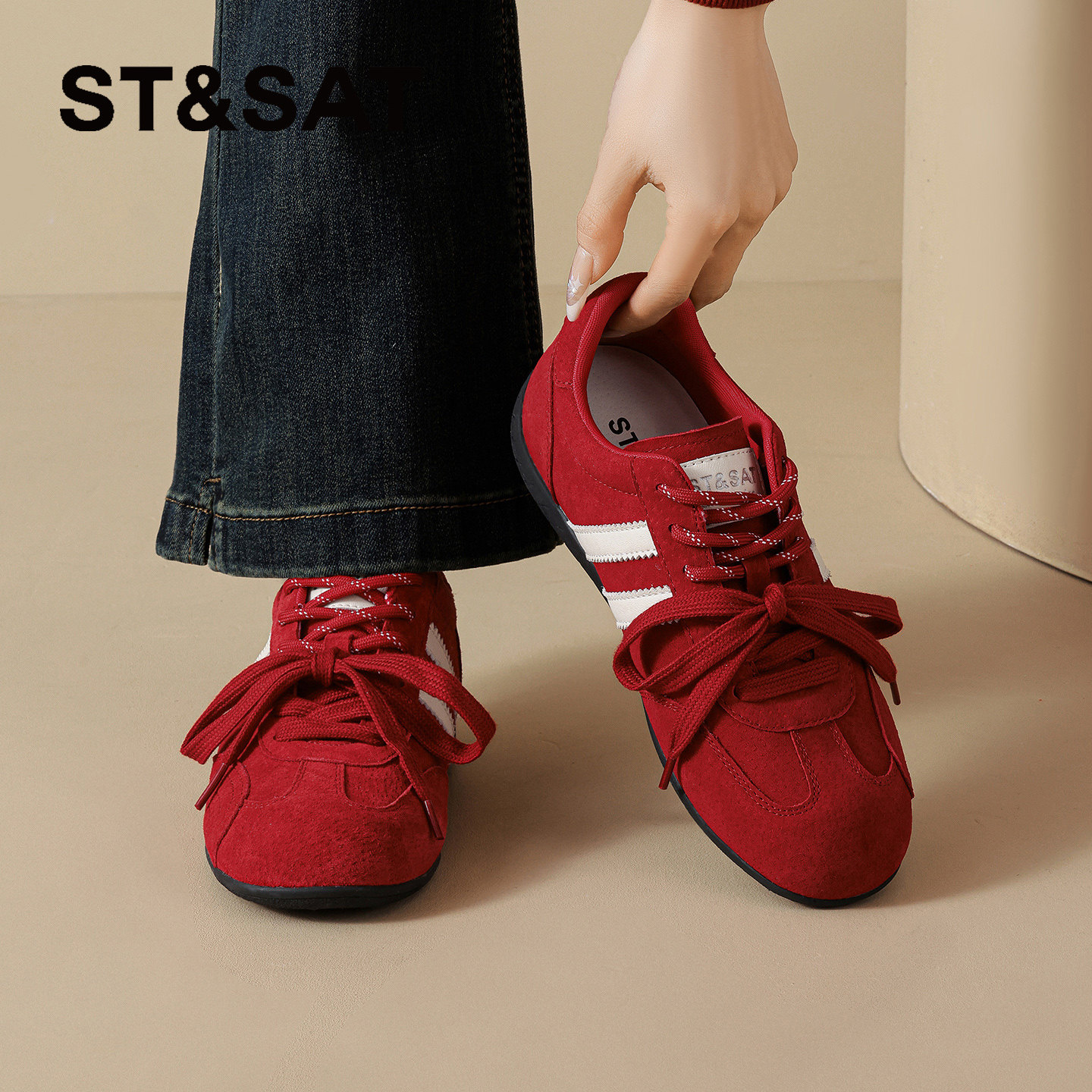 星期六芭蕾德训鞋女款2026春季新款百搭红色厚底阿甘鞋休闲运动鞋