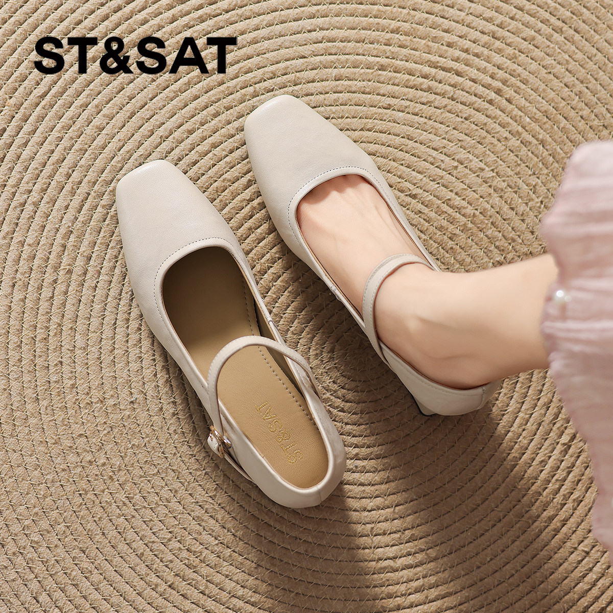 星期六气质小单鞋女2026新款夏季法式粗跟玛丽珍鞋白色羊皮高跟鞋