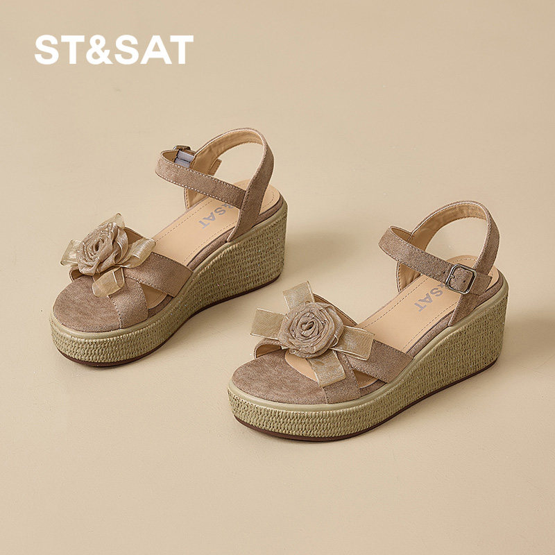 星期六坡跟厚底配裙子花朵凉鞋7cm高跟一字带女鞋简约夏季仙女风