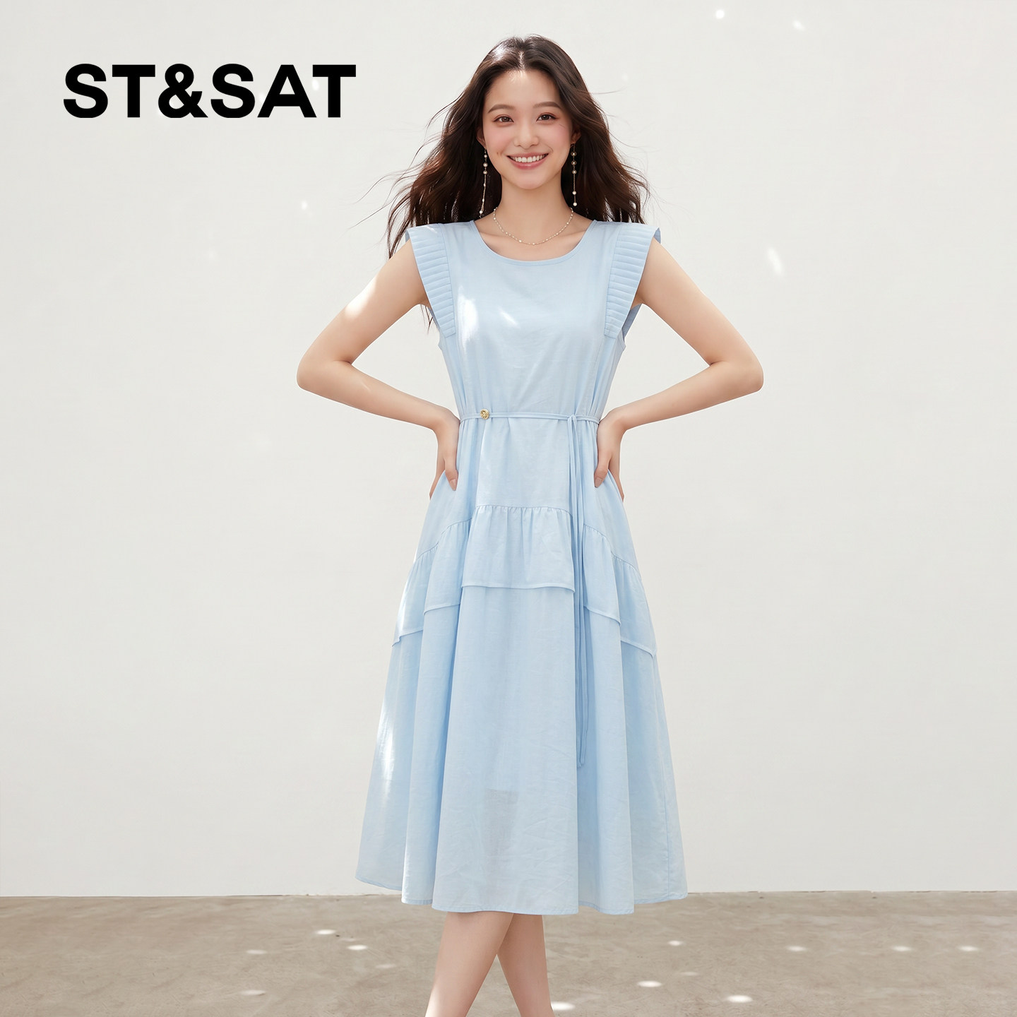 星期六小飞袖收腰细带连衣裙女夏
