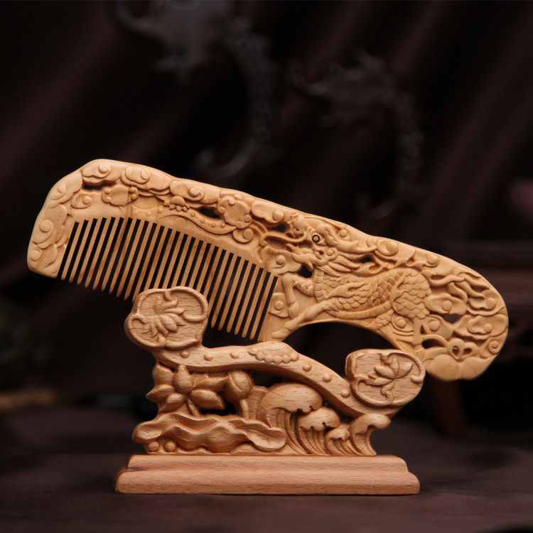 防靜電防脫發梳子桃木大號招財麒麟雕刻創意DTS06雕花木梳禮品在類目 節慶用品/禮品, 其它節慶用品中 - 來自Buy2taobao.com提供專業的淘寶代購服務