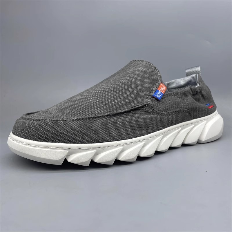 轻便舒适防滑布鞋休闲