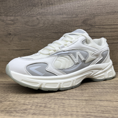 捡漏实体店200+撤柜冬季加绒保暖透气老爹鞋轻便防滑运动休闲男鞋