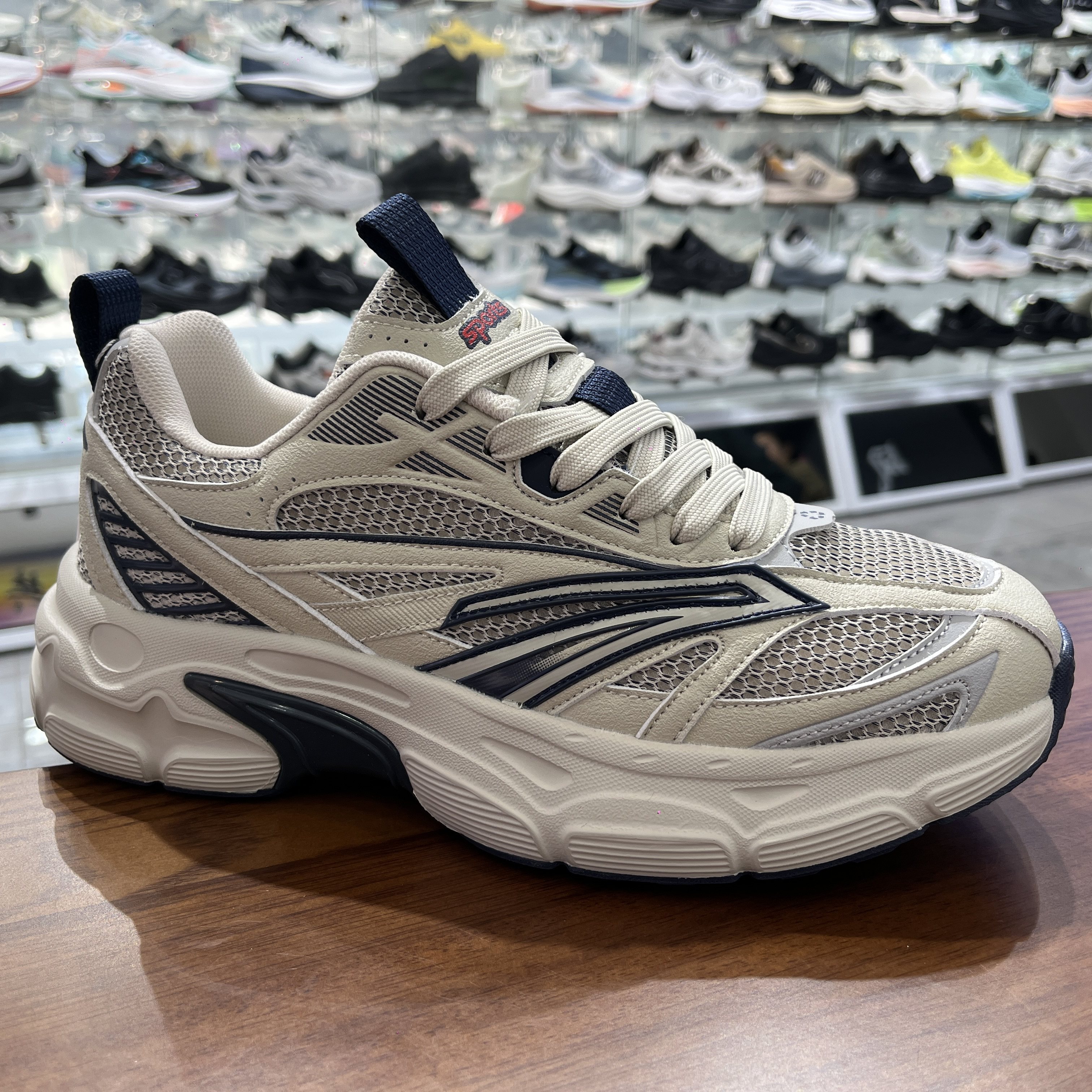 捡漏实体店260+撤柜春秋季软底男士老爹鞋日常百搭运动休闲男鞋,流行男鞋,老爹鞋,淘宝优惠券,粉丝福利购,淘宝优惠卷