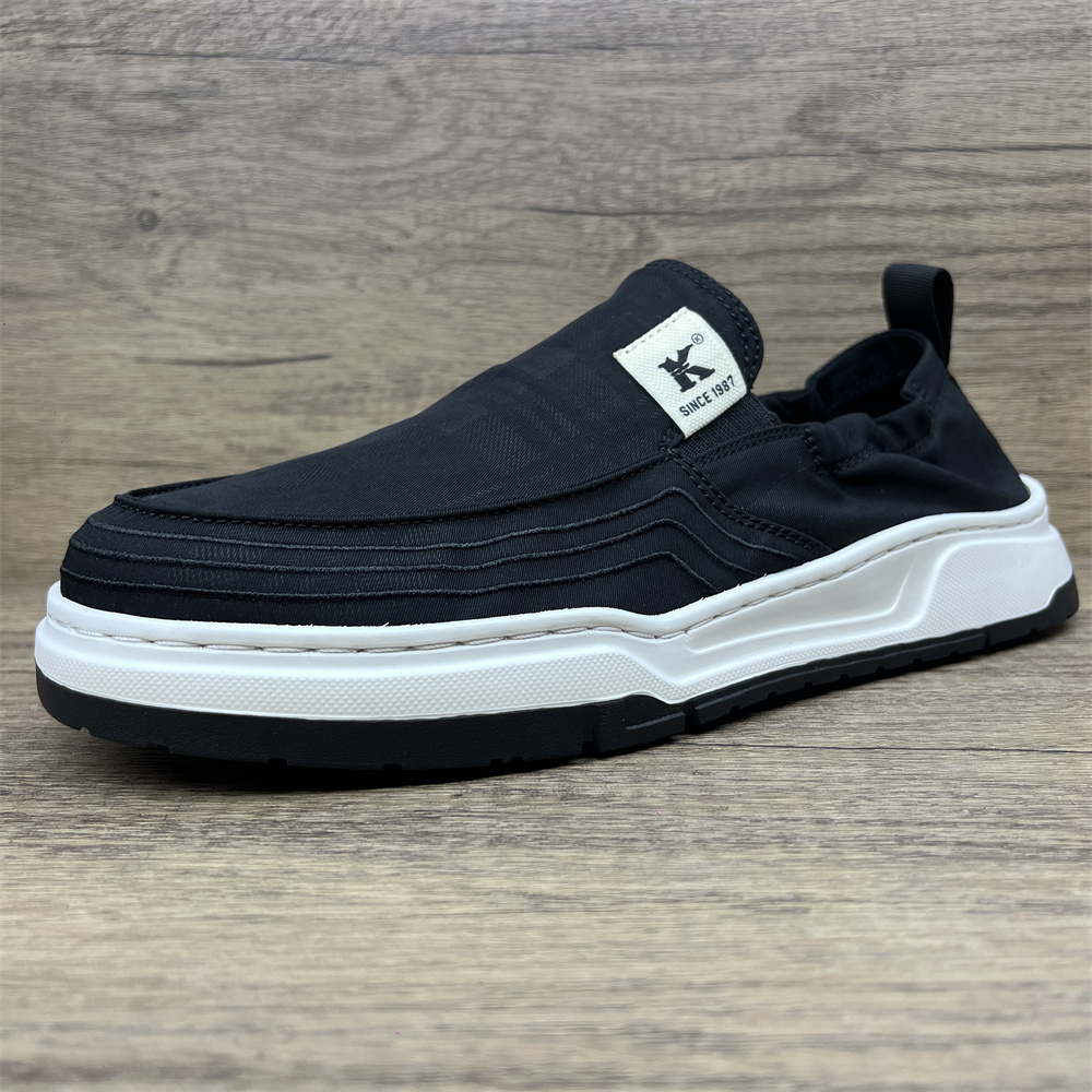 捡漏实体店180多撤柜夏季透气时尚青年休闲布鞋一脚蹬驾车男鞋