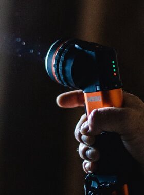 NEBO MASTER 系列 SL25 直角手电筒 聚光灯 锂电池充电 LED工作灯