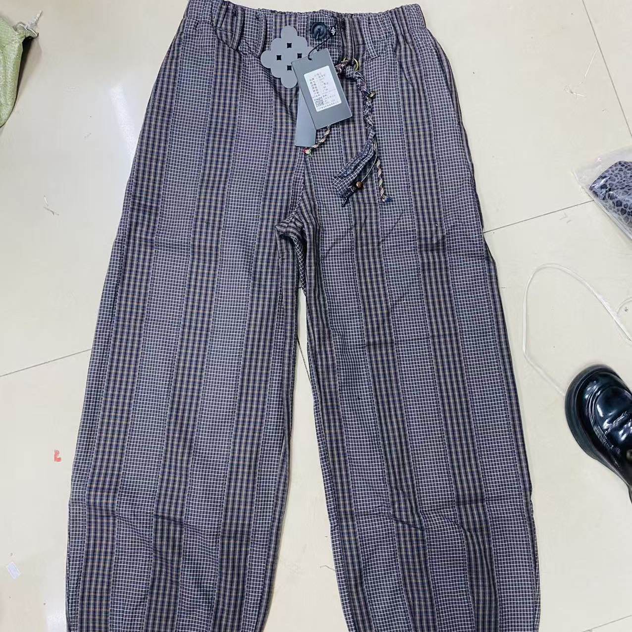 胖MM宽松洋气格子裤靴裤女厚