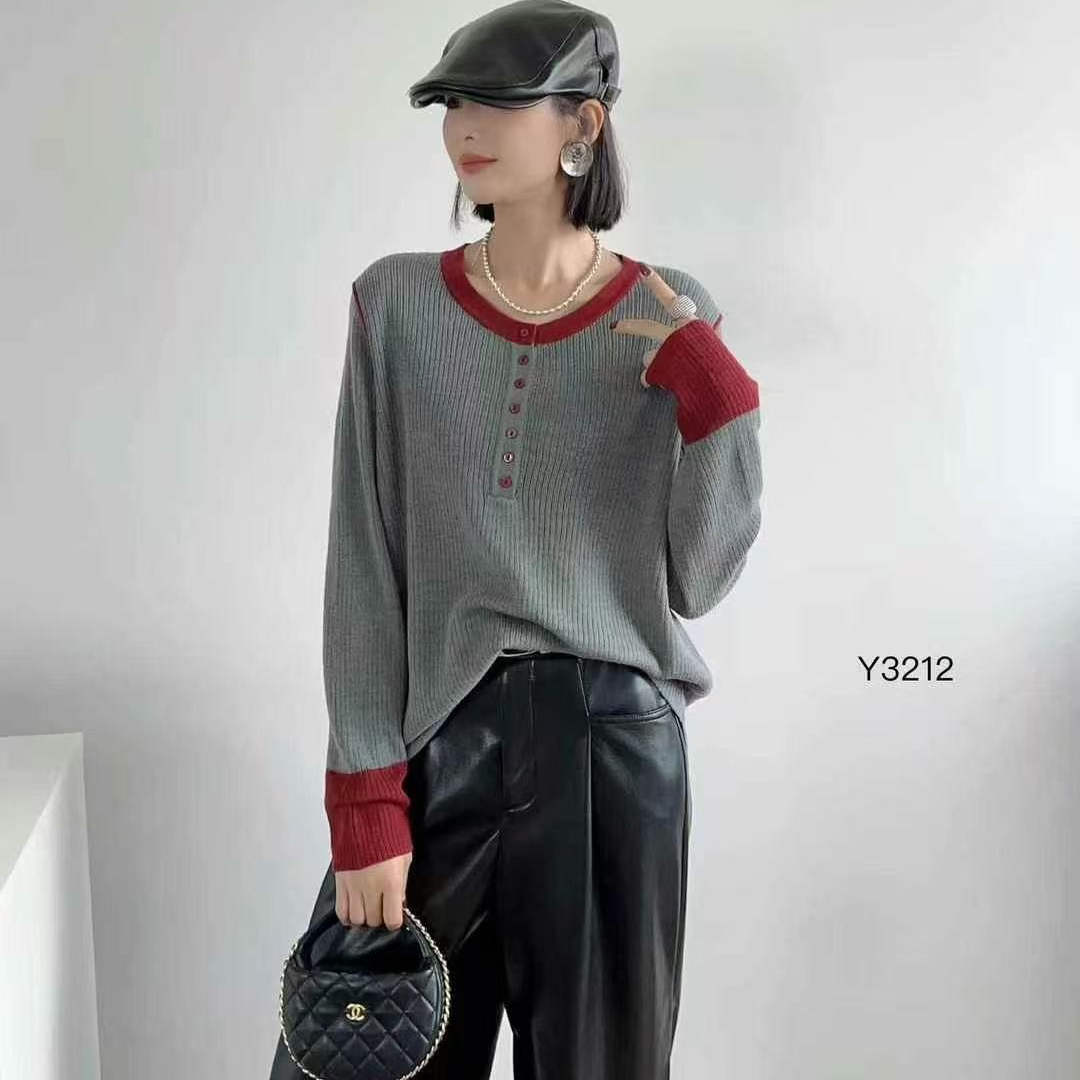 微胖mm宽松圆领针织衫秋款新品