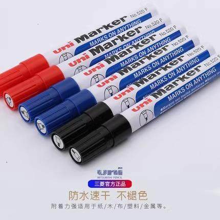 日本uni/三菱铅笔520F油性记号笔金属塑料袋塑料膜表面用黑蓝红色