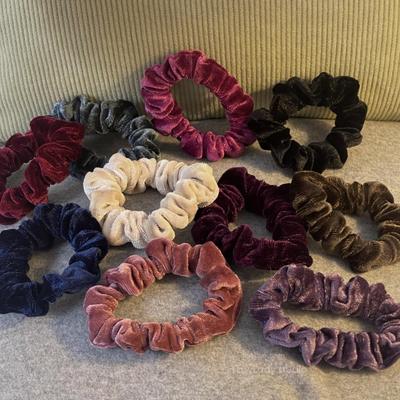 10个色~闭眼入~实用弹性好 基础百搭小丝绒小肠圈发圈发绳头绳