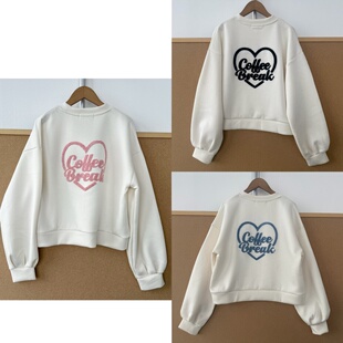 2L1-109圆领胸前字母印花后背毛巾绣爱心设计感短款长袖卫衣Z26-1