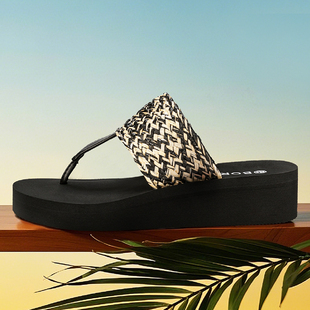 时尚 人字拖女外穿厚底2025夏季 新款 中跟街头潮海边沙滩度假凉拖鞋