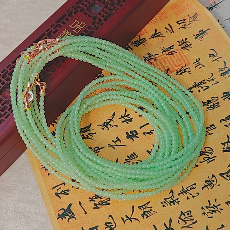 冰种晴底翡翠小米珠天然缅甸A货