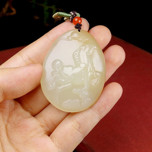 【天石玉器】和田玉马到成功生肖马挂件吊坠33.11g