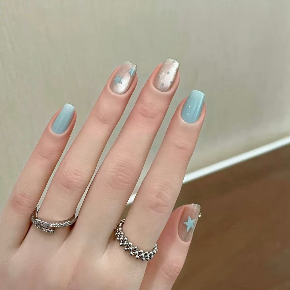 高级彩色蓝色甲片波点气质玻璃珠显白猫眼ins穿戴美甲