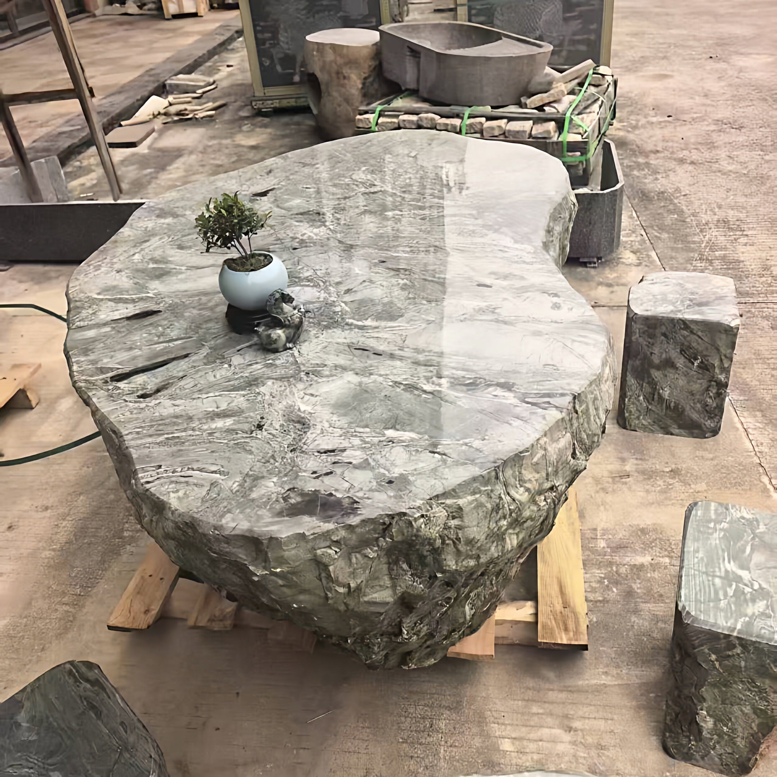 天然九龙壁原石雕刻户外庭院花园石桌石凳酒店别墅石凳子天然石材