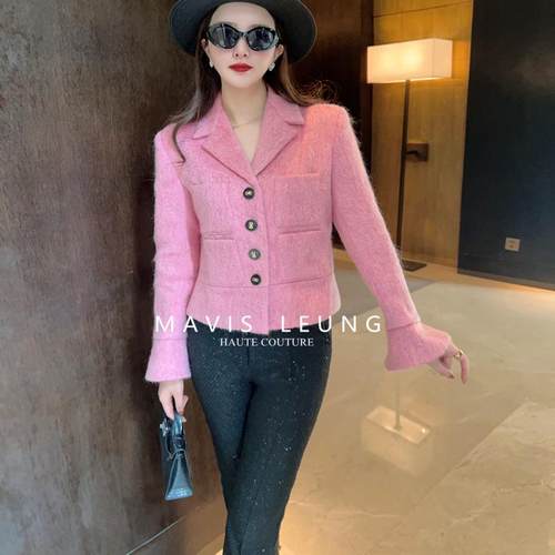 MAVIS LEUNG 香堡系列 珊瑚粉毛绒绒马海毛香奶奶版型西装外套
