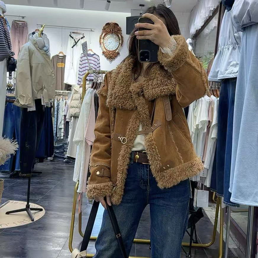 冬季新品加厚保暖防皮毛一体短款皮草外套女上衣高档精致通勤洋气