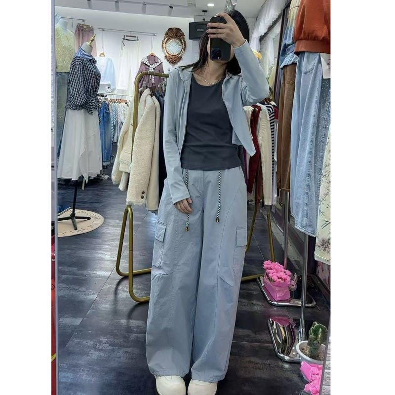 2026春夏薄料舒适修身显瘦瑜伽服外搭背心工装裤三件套女显高活力