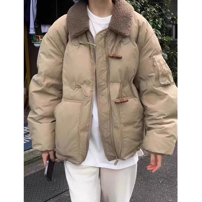 韩国se*f serv*ce复古休闲可拆卸毛领牛角扣短外套小个子面包服