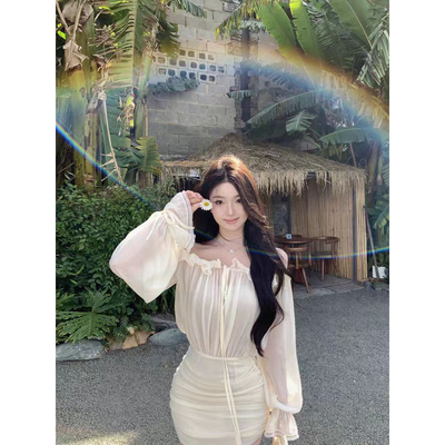 JAYKY YANG仲夏之梦香槟色一字肩雪纺连衣裙高弹花边长袖短裙