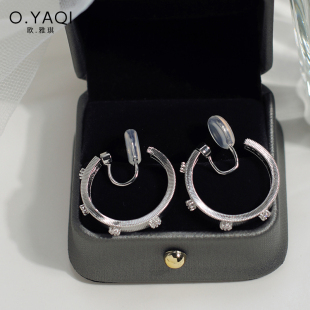 无耳洞欧美风四颗钻纹理可摇晃大圈一体蚊香盘耳夹个性耳环女耳饰