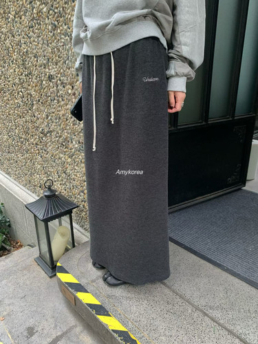 underson Amy韩代 26早秋 东大门 休闲抽绳 后开衩针织半身裙