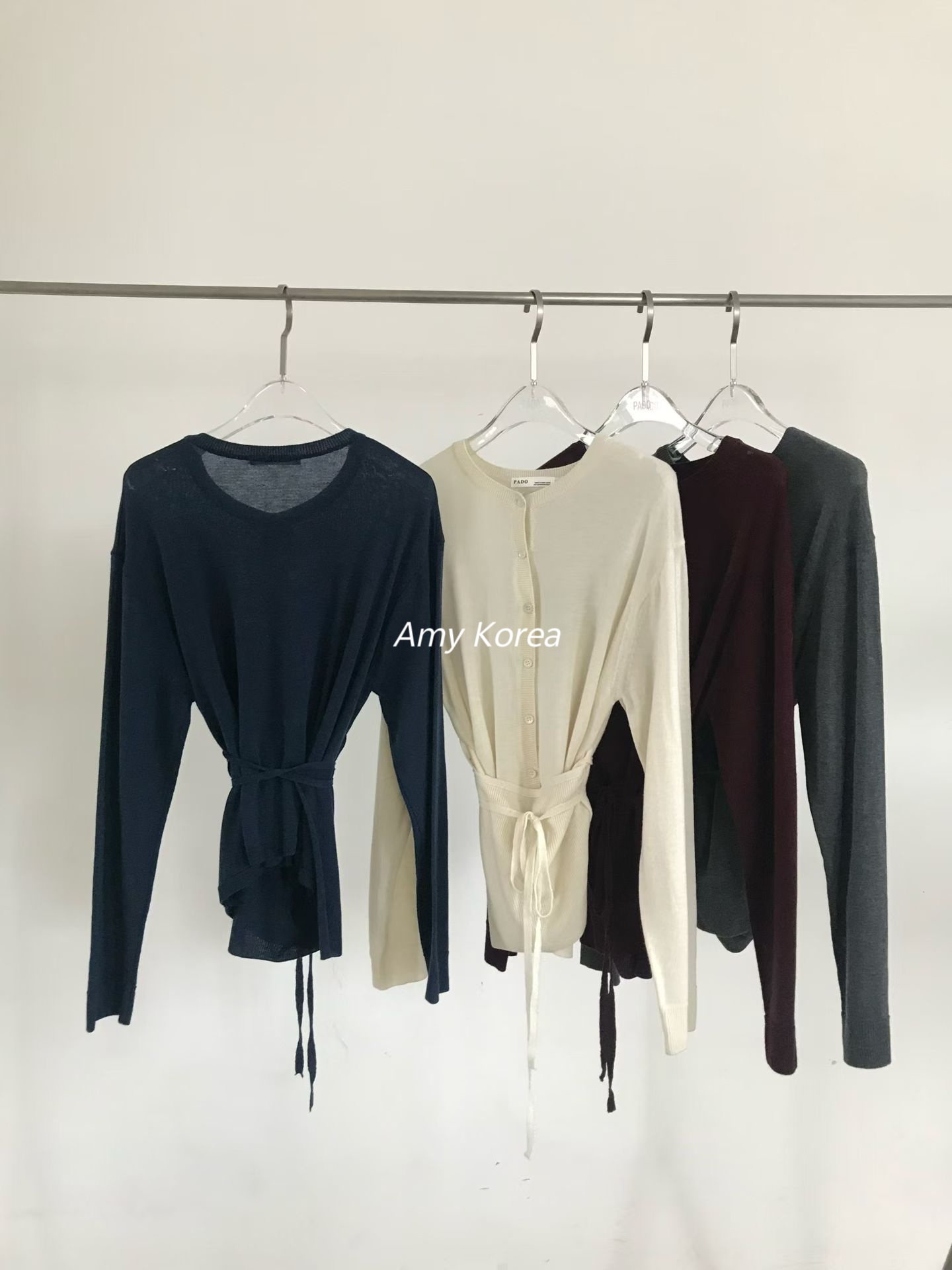 PADO Amy韩代 25fw 东大门 纯色系腰带圆领 长袖针织开衫 显瘦