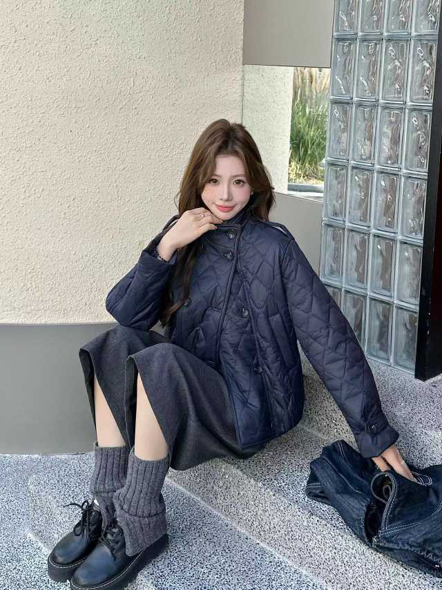 女装批发菱格夹棉外套短款2025秋冬新款轻薄立领时尚减龄显瘦棉服