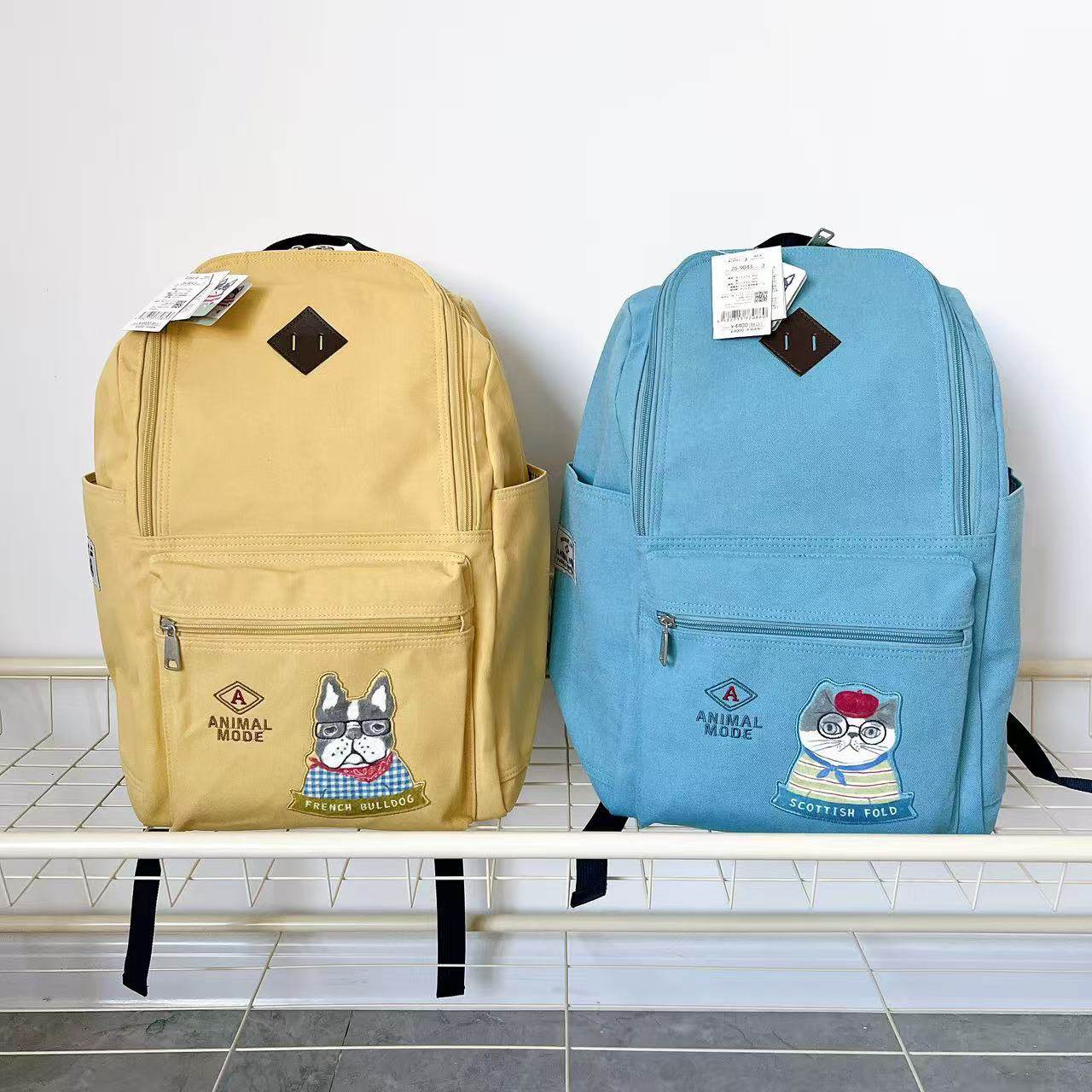 日本Kusuguru正品刺绣猫咪法斗双肩包旅行背包妈咪包学生书包9043