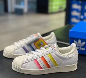 adidas阿迪达斯三叶草男女SUPERSTAR低帮贝壳头休闲板鞋GW2415