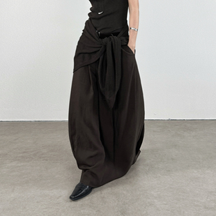 尢系UXI 2025早秋复古褶皱设计感小众百搭宽松显瘦花苞裙