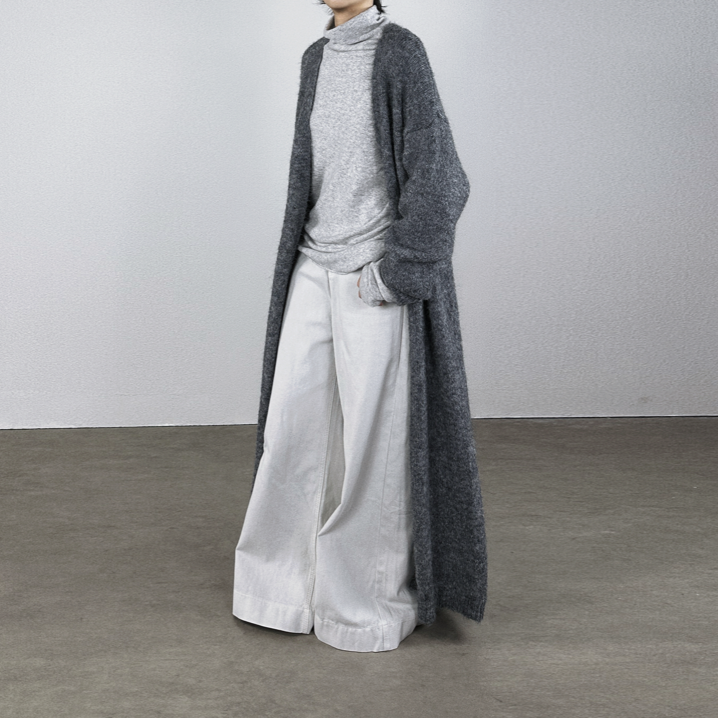 尢系UXI 2025秋冬韩系高级感宽松显瘦百搭大衣款针织毛衣开衫外套