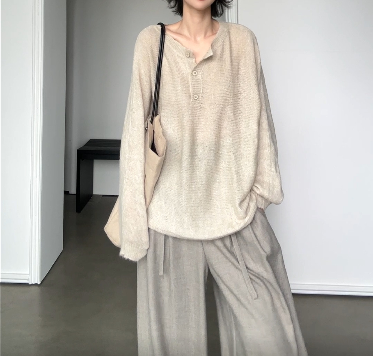 尢系UXI 早春松弛感圆领半开襟羊毛毛衣柔软宽松休闲针织衫上衣