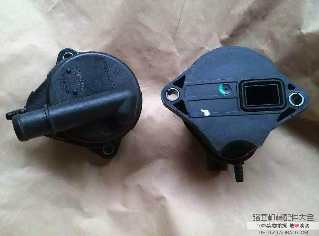 德国道依茨配件TCD2012呼吸器04905110沃尔沃挖掘机D7E发动机