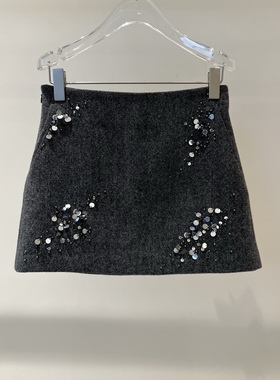 店艾诺丝2026春季新款高腰百搭显瘦毛呢亮片A字半身裙女AR354109