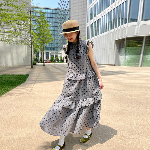 原创小立领后背系带波点蛋糕长裙