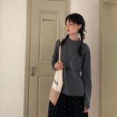 peri sea 100%羊毛领子卷边无缝一体打底毛衣