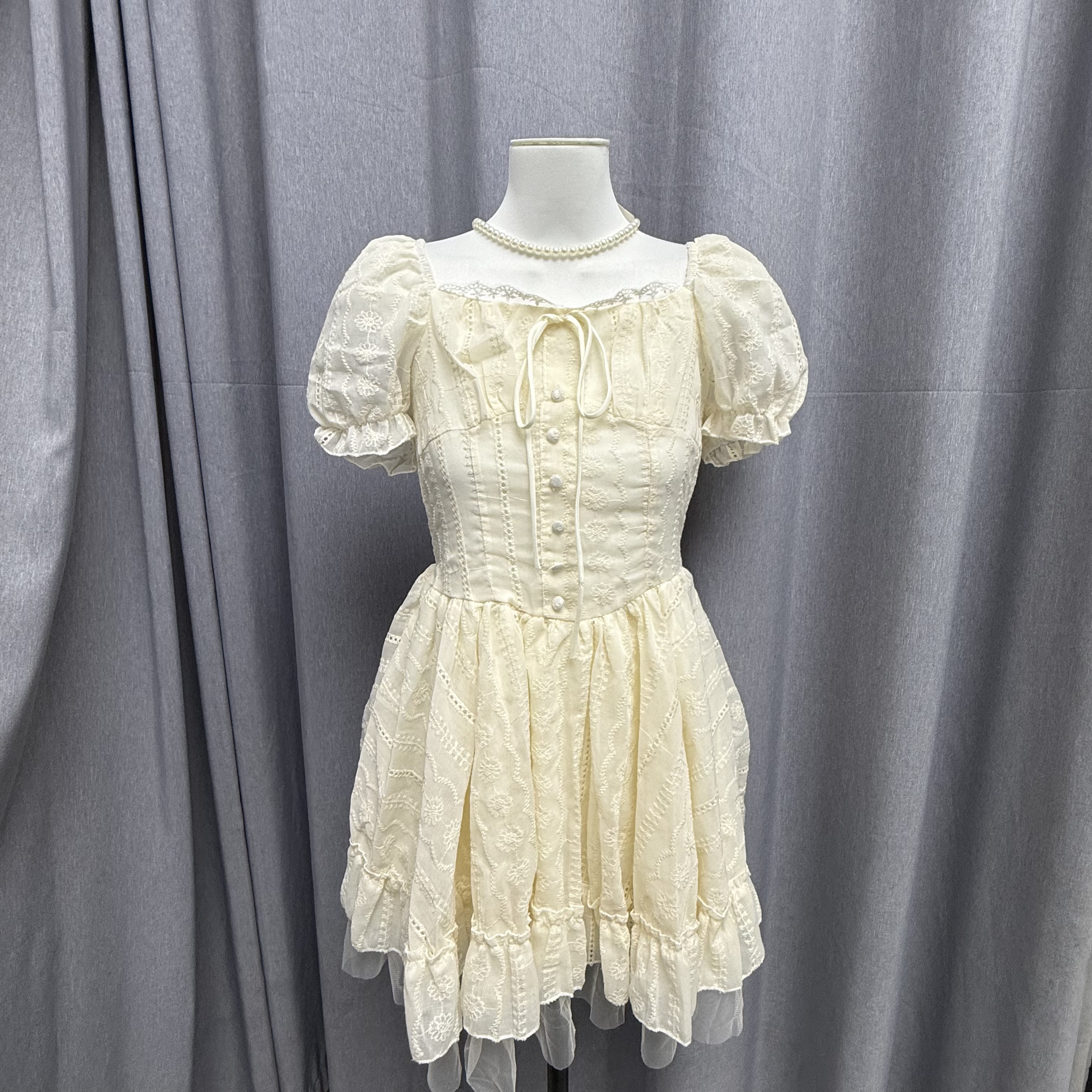 LZ HOUSE2026新款度假风方领泡泡袖收腰a字连衣裙女夏季法式甜美