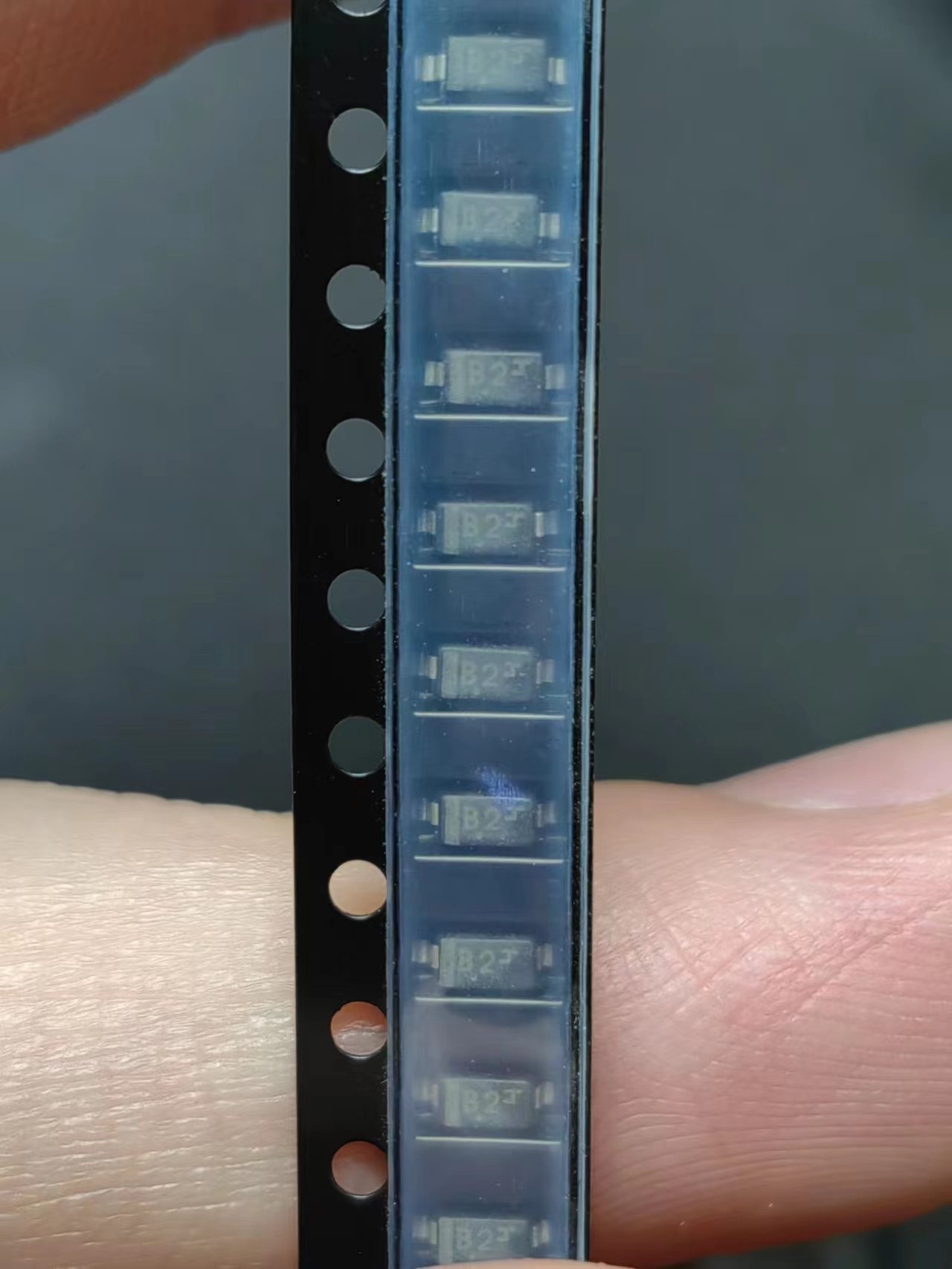 MBR0520LT1G 丝印B2 SOD-123 贴片肖特基二极管 全新 量大价优