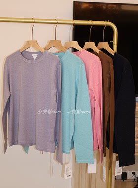 BBE礼贝 16针单边真丝混纺彩点纱软糯亲肤圆领长袖上衣1111