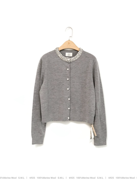 J家 美丽奴羊毛2股48支16针1条毛打基珍珠钻领针织开衫外套6925