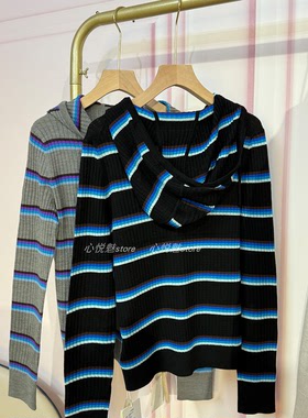 J家 美丽奴羊毛18针坑条撞色条纹连帽纽扣套头针织上衣6510