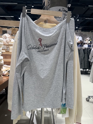 OM one moment国内北京正品代购长袖T恤不支持退换