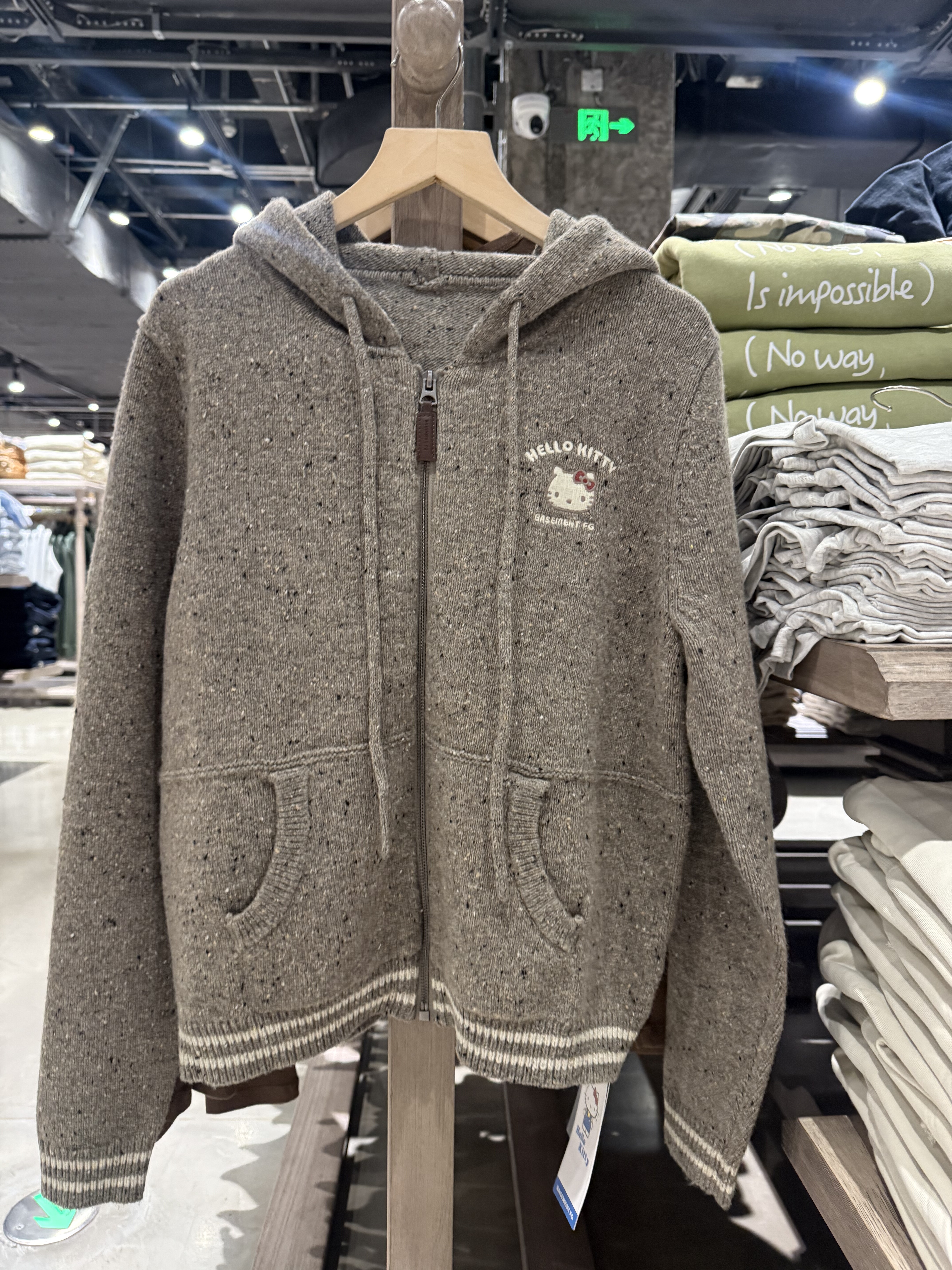 BASEMENT FG 国内北京BF正品代购连帽拉链毛衣外套不支持退换