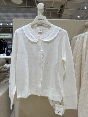 Twoi国内北京正品代购花朵领开衫毛衣不支持退换