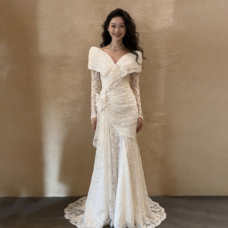 法式高级感轻奢小众复古蕾丝长袖订婚结婚轻婚纱晨袍敬酒服女礼服