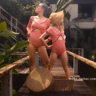 【泰国代购】设计师品牌Aprilpoolday格纹泡泡袖儿童女童连体泳衣