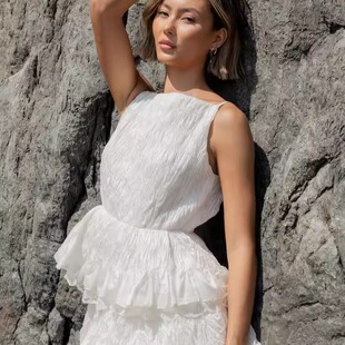 【泰国代购】设计师品牌 Janesuda 吊带上衣蕾丝拼接蛋糕半裙