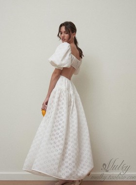 【泰国代购】设计师设计 Pleased 度假泡泡袖露背纽扣连衣裙长裙